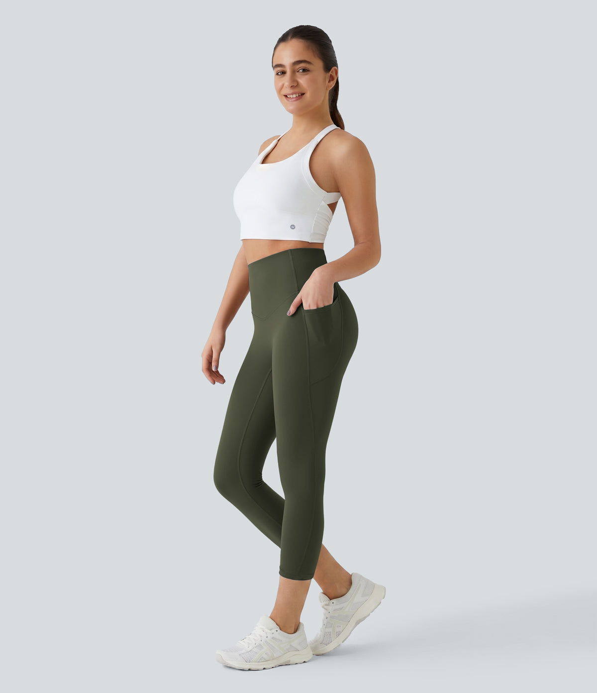 Halara UltraSculpt™ High Waisted Tummy Control Pocket Shaping Training Capri Leggings - Deep Woodland Green