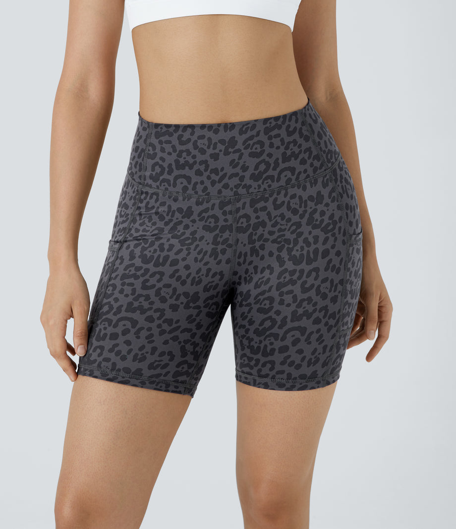 High Waisted Pocket Running Biker Shorts - Black Panther