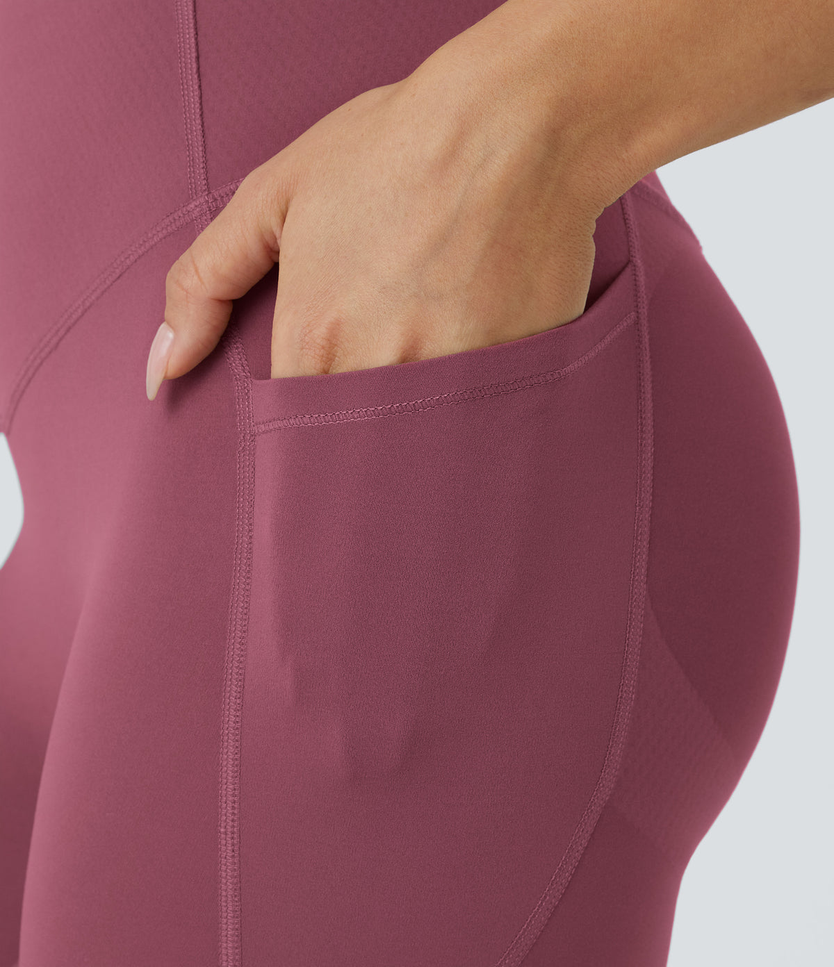 Halara UltraSculpt™ High Waisted Butt Lifting Tummy Control Pocket Shaping Workout Leggings - Evening Red