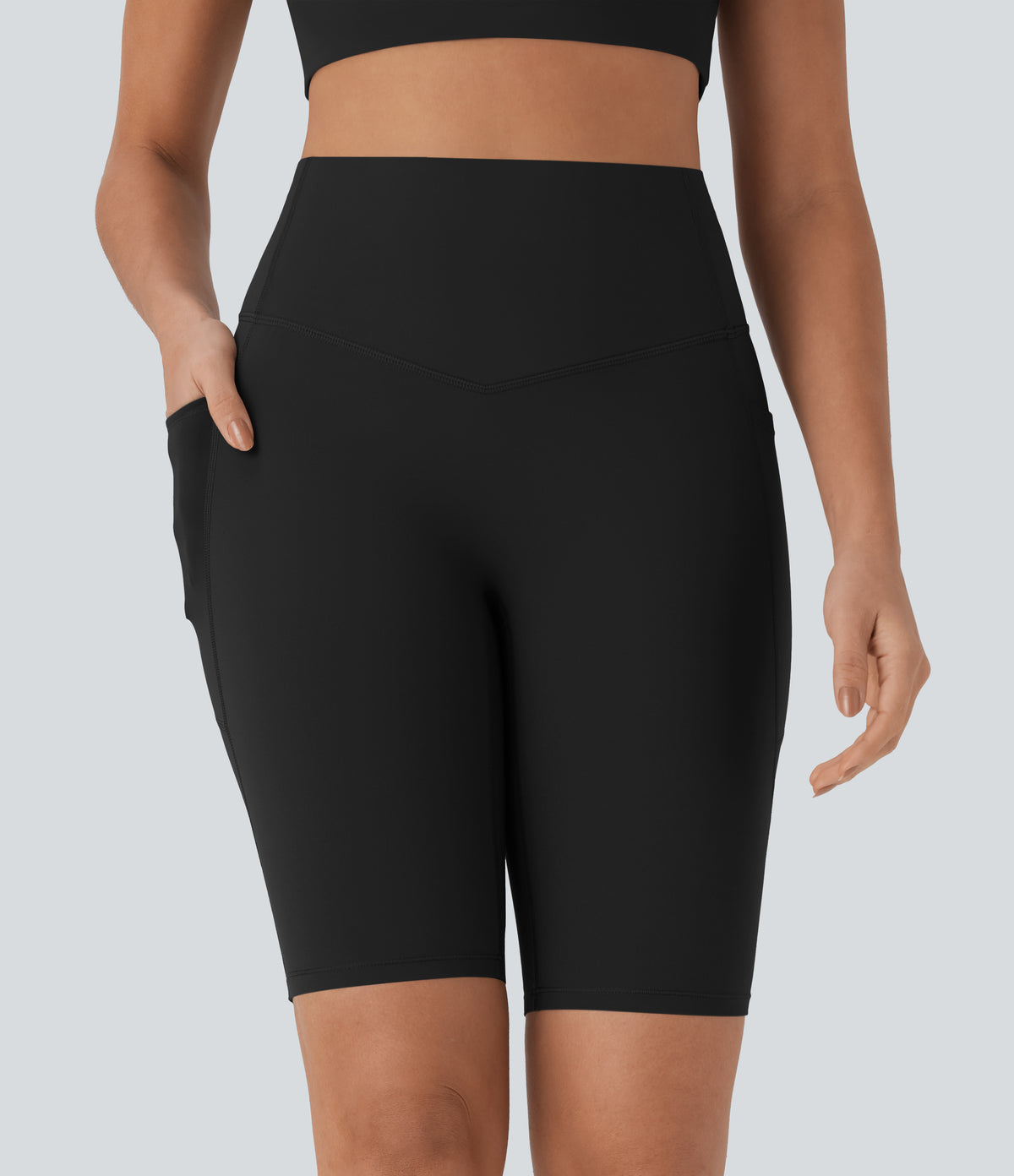 Halara UltraSculpt™ High Waisted Tummy Control Pocket Shaping Training Biker Shorts 9'' - Black