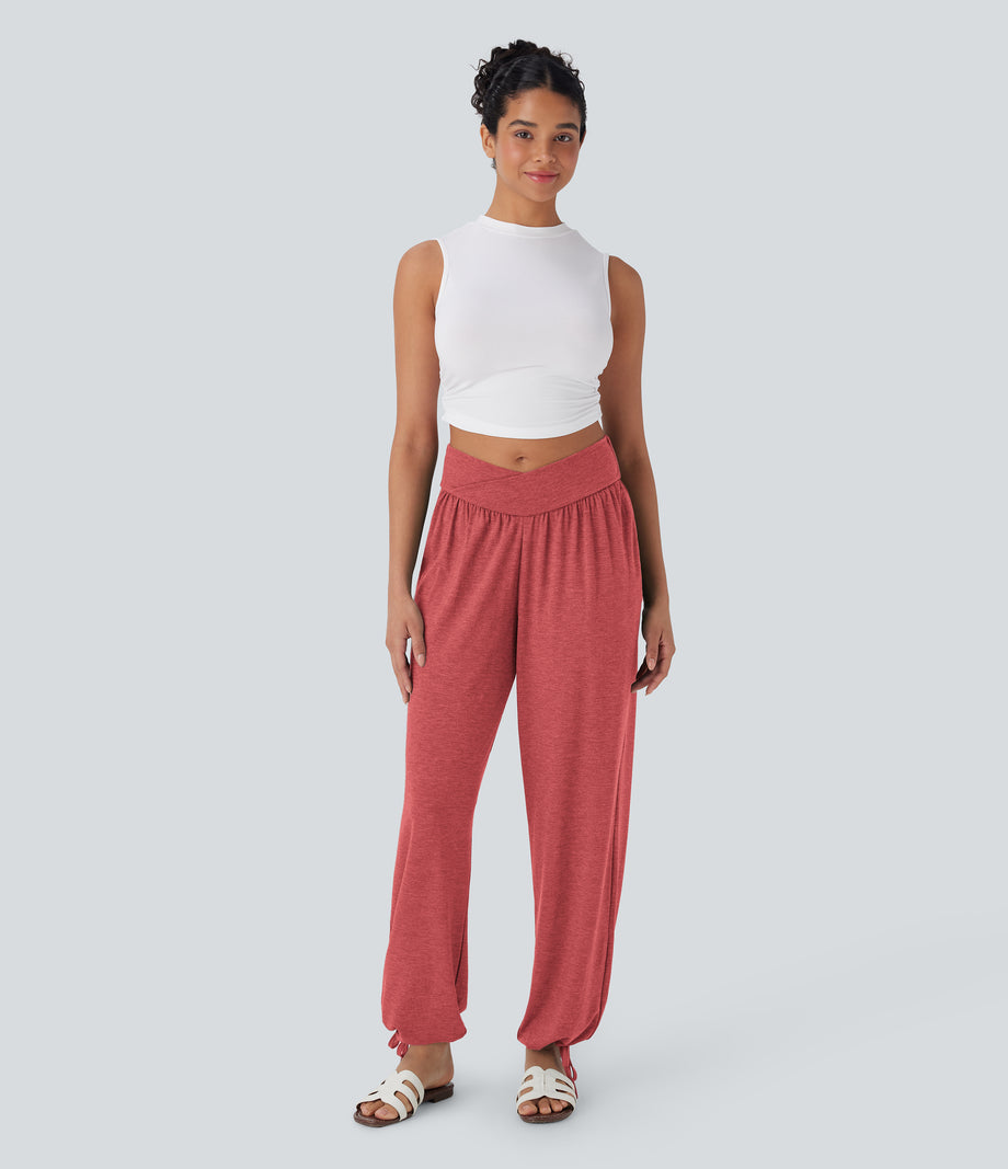 Crossover High Waisted Pocket Drawstring Casual Joggers - Poinsettia Floral Yarn