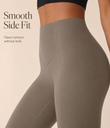 Dark Brown - full body & feature highlights